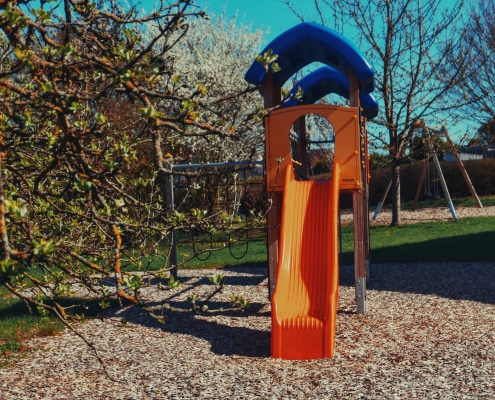 Spielplatzrutsche